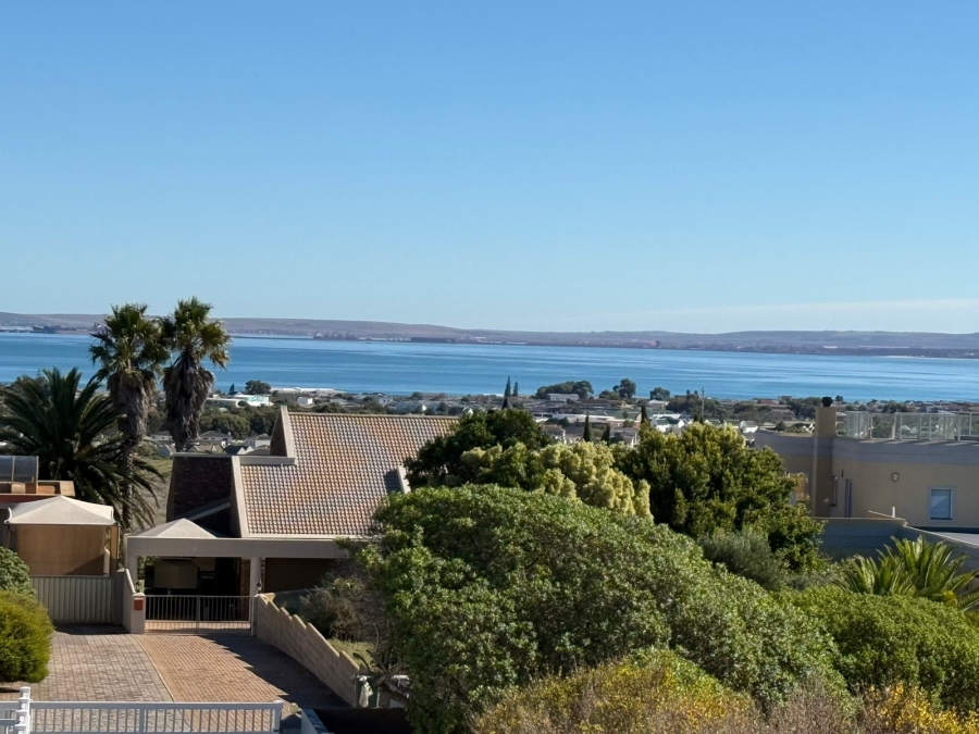 3 Bedroom Property for Sale in Myburgh Park Western Cape
